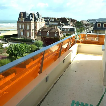 Le Spacieux Vue Lägenhet Cabourg